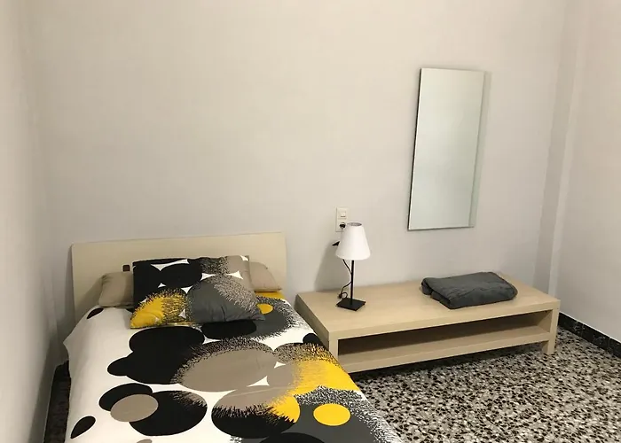 Bonito Piso En El Centro De Benaguacil